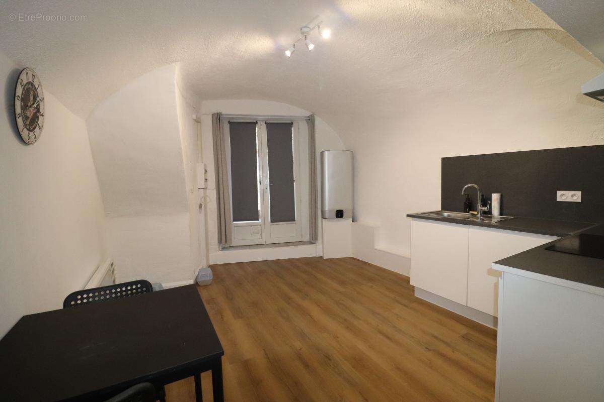 Appartement à L&#039;ESCARENE