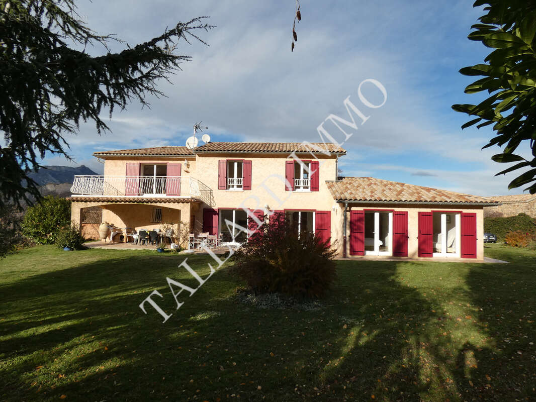 Maison à TALLARD
