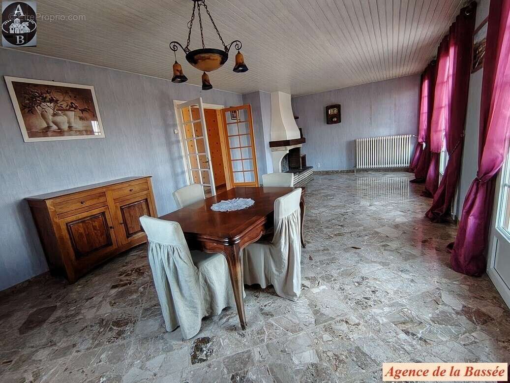 Maison 115 m² à Provins  - photo 3