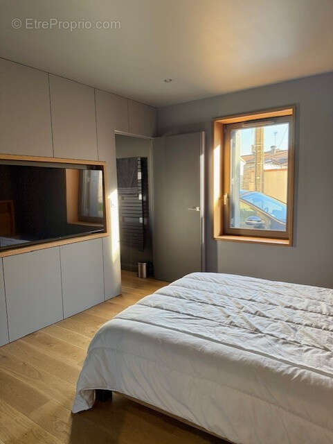 Maison à CASTRES-GIRONDE