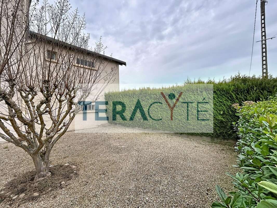 Appartement à VILLARS-LES-DOMBES