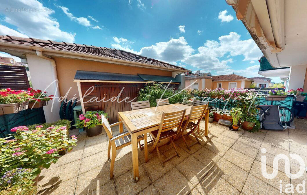 Photo 1 - Appartement à VILLENEUVE-LA-GARENNE