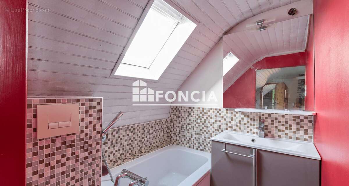 Maison à SOTTEVILLE-LES-ROUEN