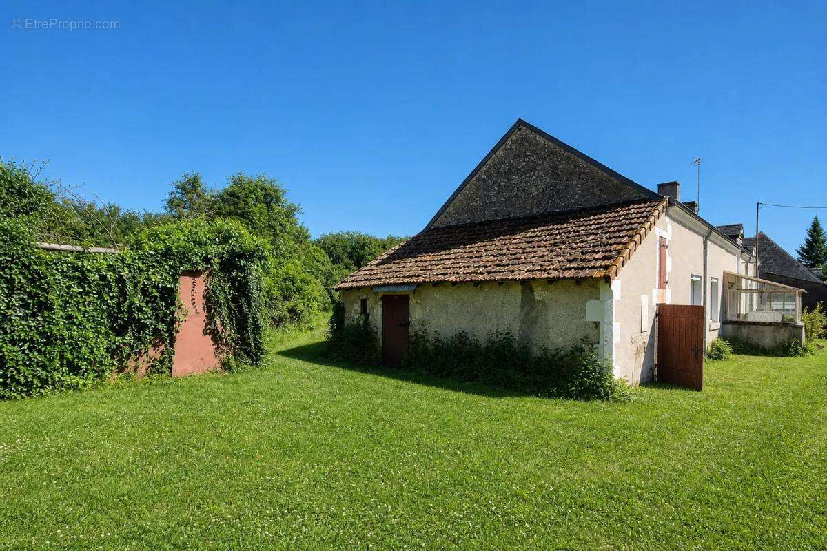 Maison à PRUNIERS