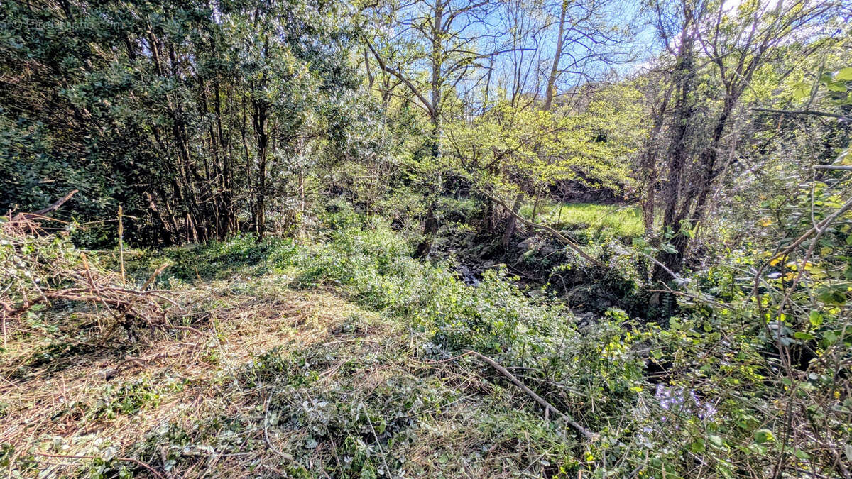 Terrain à VILLELONGUE-DELS-MONTS