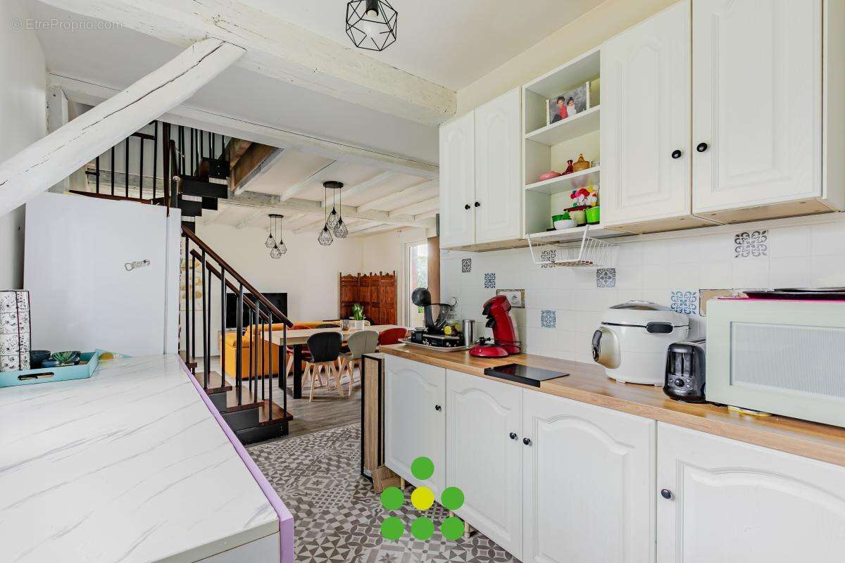 Maison à CHOISY-LA-VICTOIRE