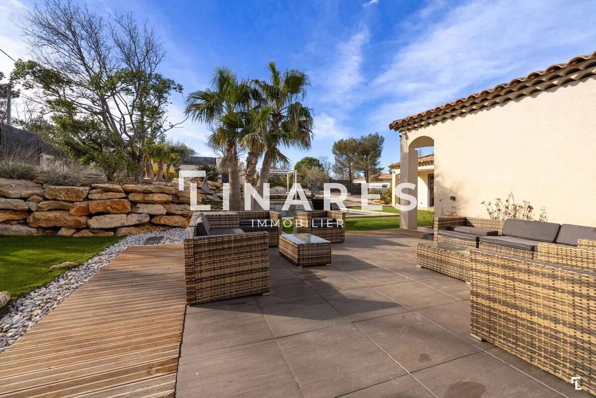 Maison à PLAN-D'AUPS-SAINTE-BAUME