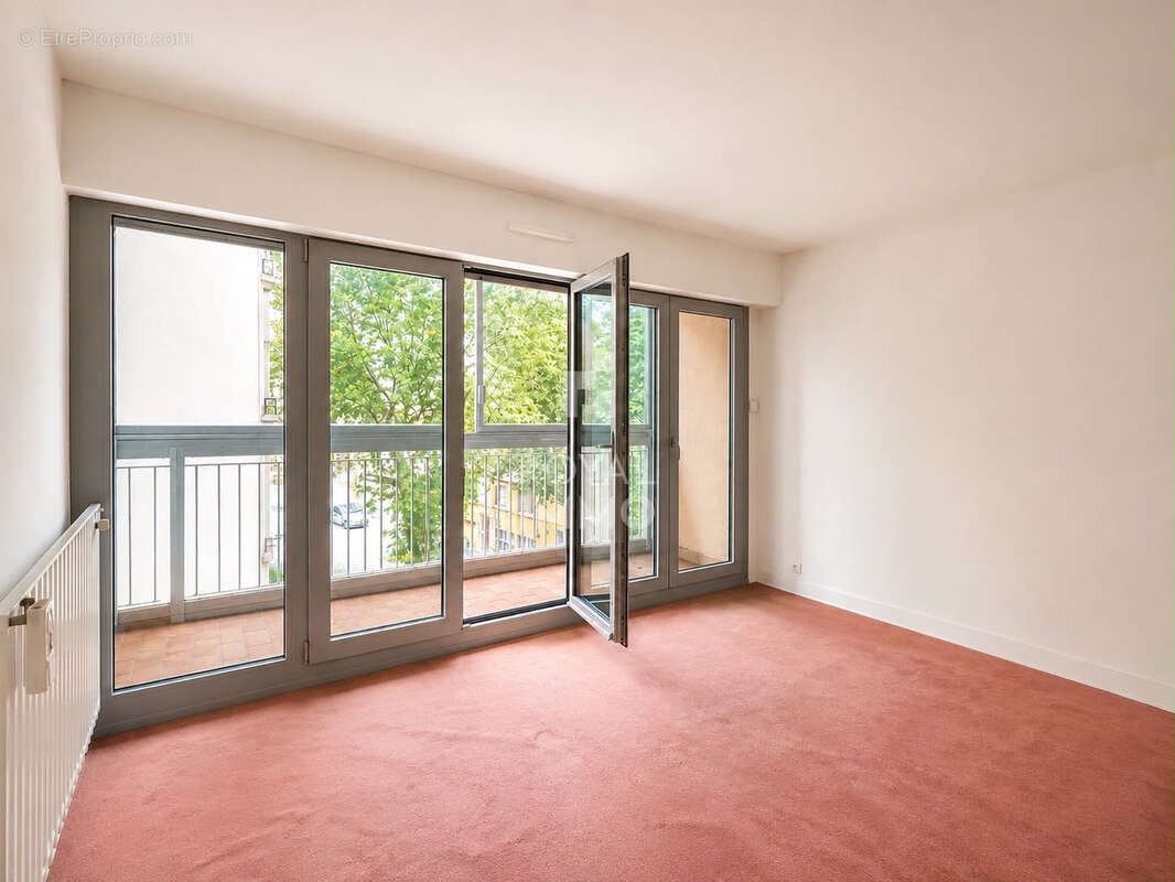Toulon est t3 + balcon - photo 5