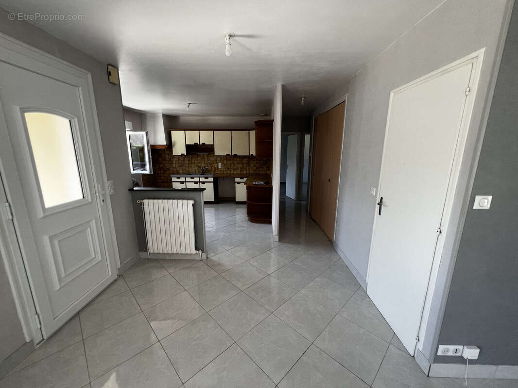 Maison à CHATELLERAULT