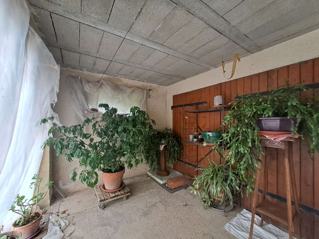 Maison à FEUGAROLLES