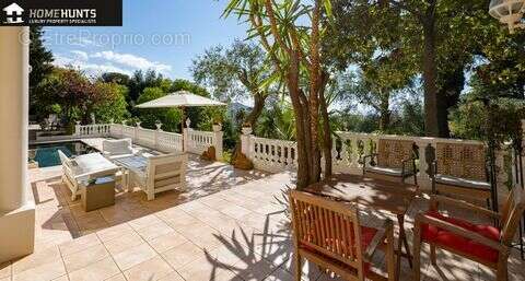 Maison 327 m² à Nice  - photo 3