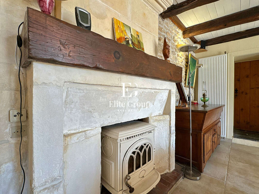 Maison à SAINT-NAZAIRE-SUR-CHARENTE