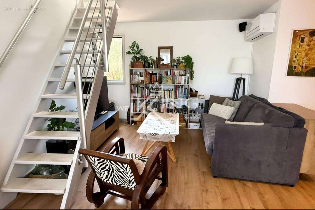 Appartement à SAINT-RAPHAEL