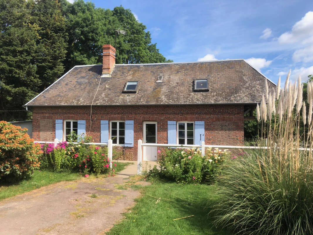 Maison à LA CHAPELLE-GAUTHIER