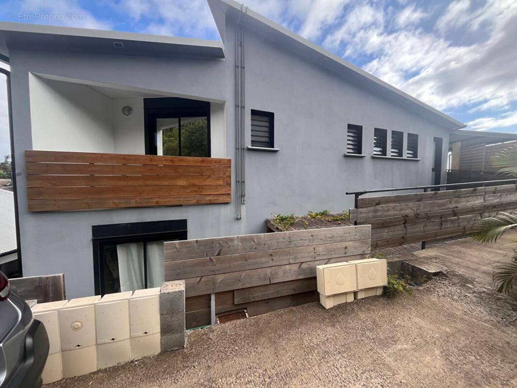 Appartement à LES AVIRONS