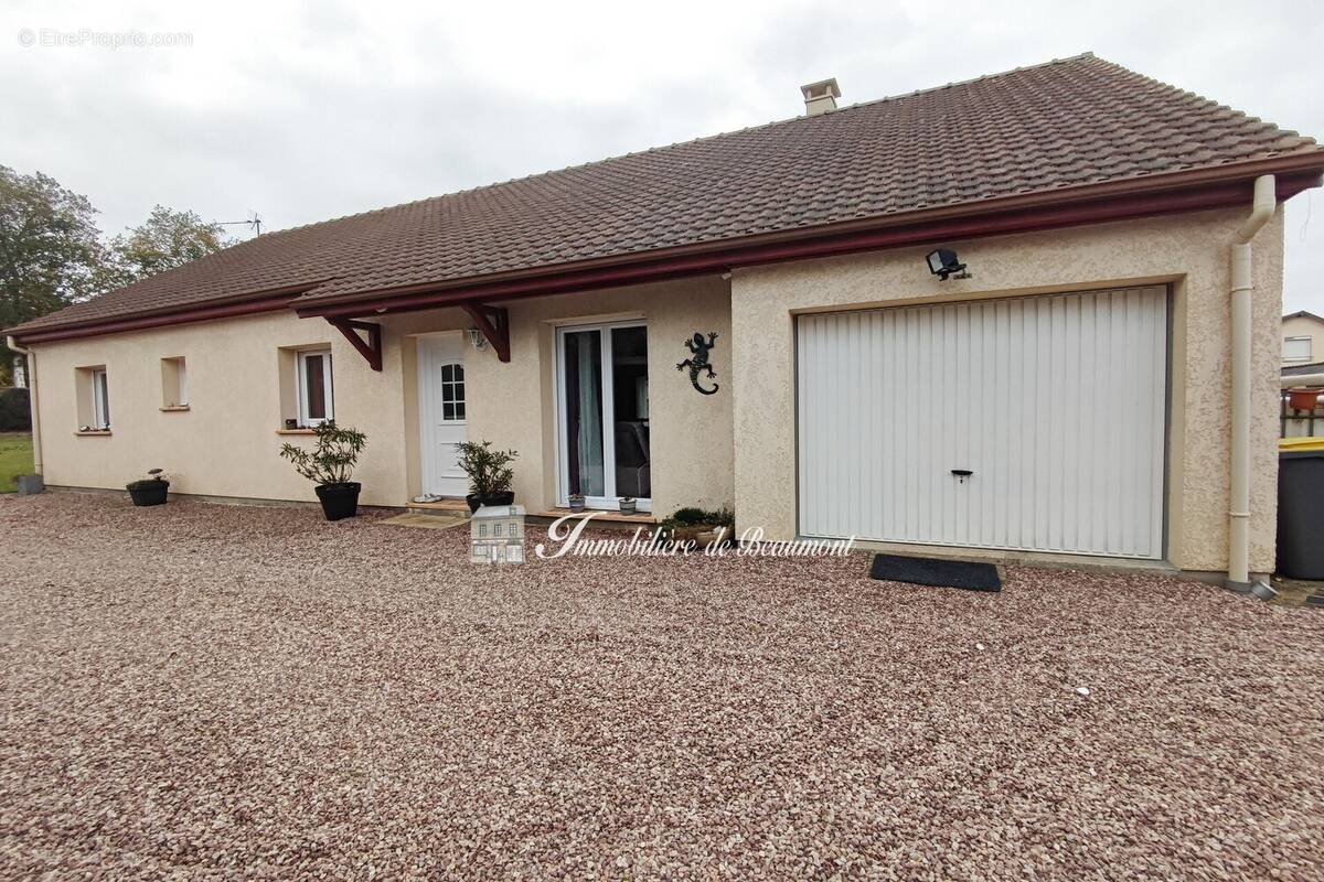 Maison à BEAUMONT-LE-ROGER