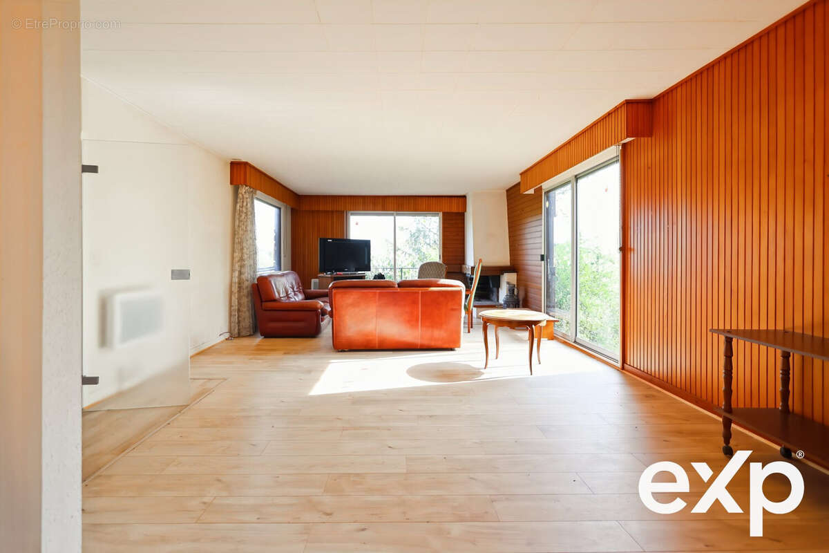 Maison 211 m² à Morre  - photo 7