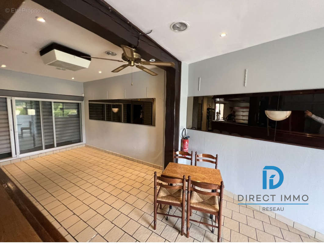 espace commercial  - Maison à GOSNAY