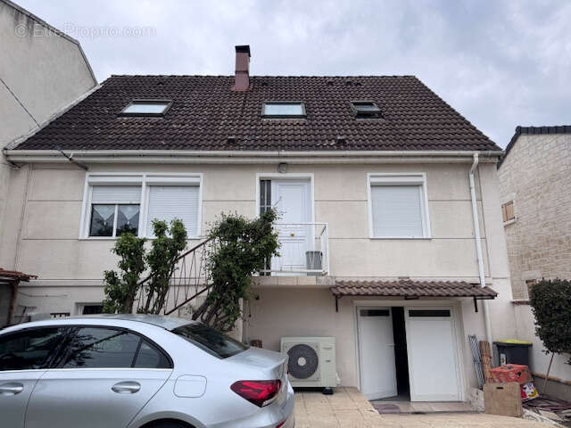 Maison à ATHIS-MONS