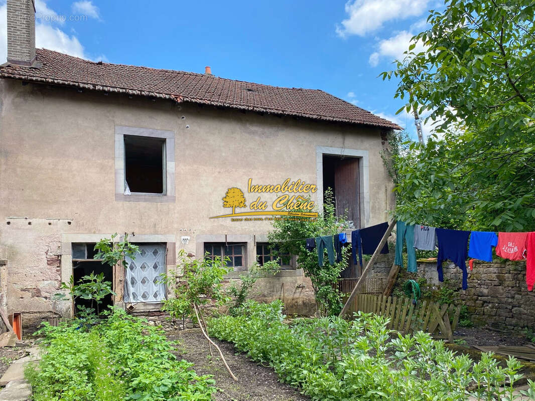 Maison 150 m² à Saint-Loup-Sur-Semouse  - photo 9