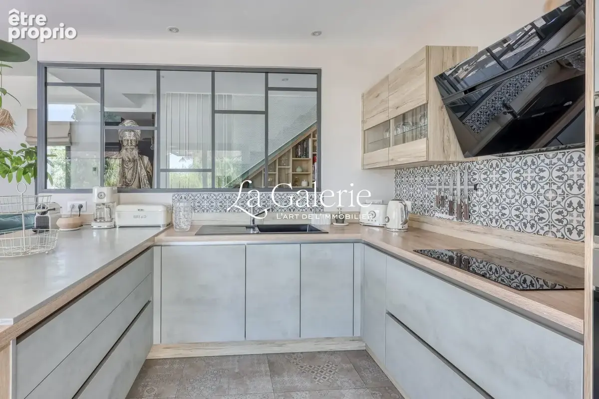 Maison 5 pièces 143 m² à vendre à Saint-Cyr-Sur-Mer (83270) - photo 8