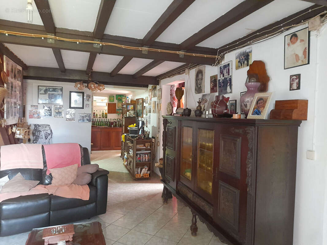 Maison à SAINTE-SUZANNE