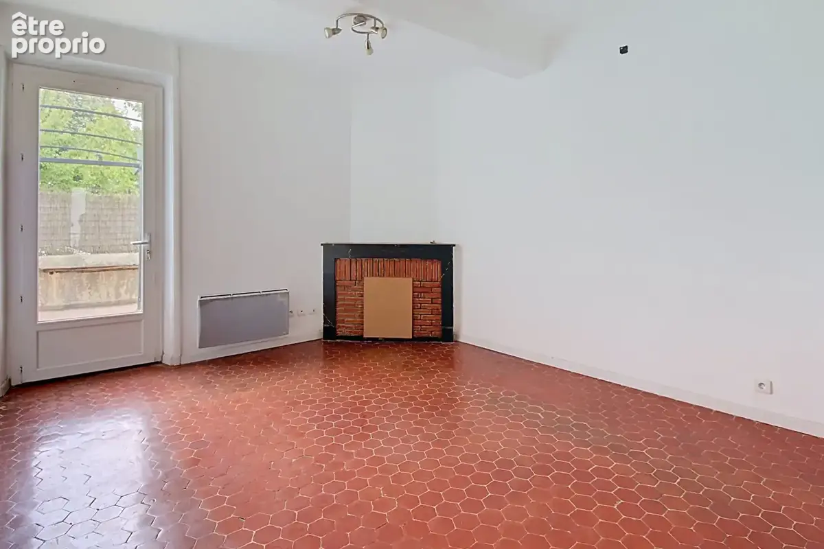 A vendre en exclusivité - appartement investisseur  t3 avec terrasse + combles de 60 m² à aménager - centre-ville - photo 6