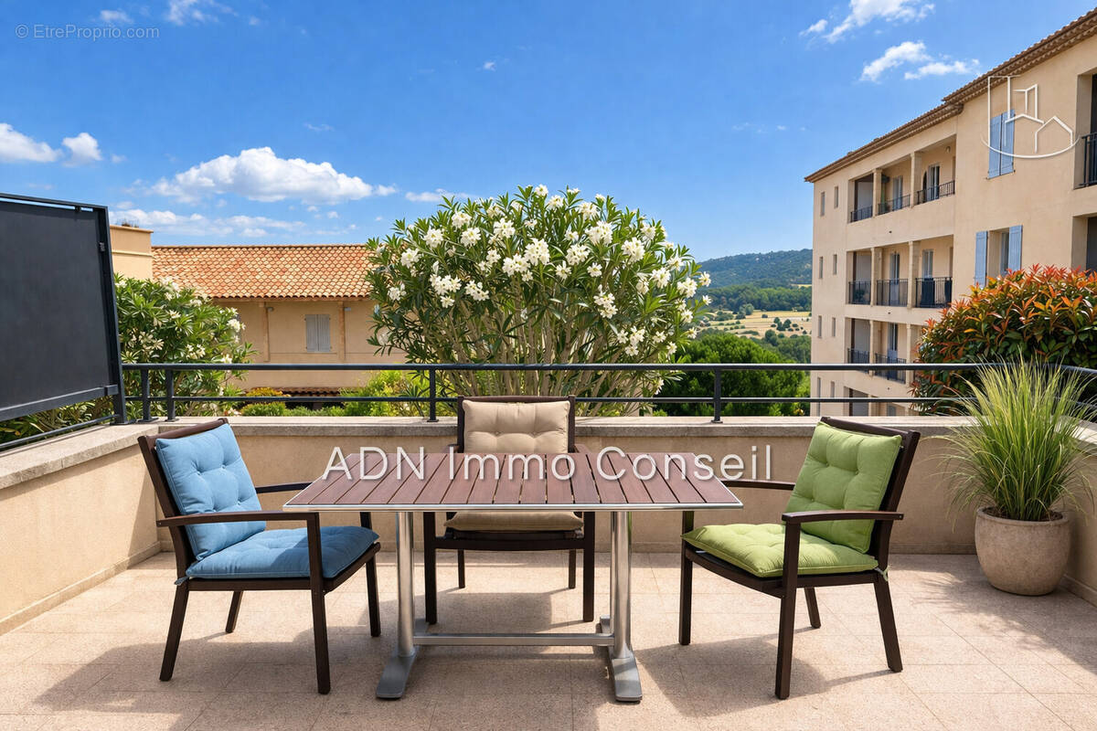 Appartement à MALLEMORT