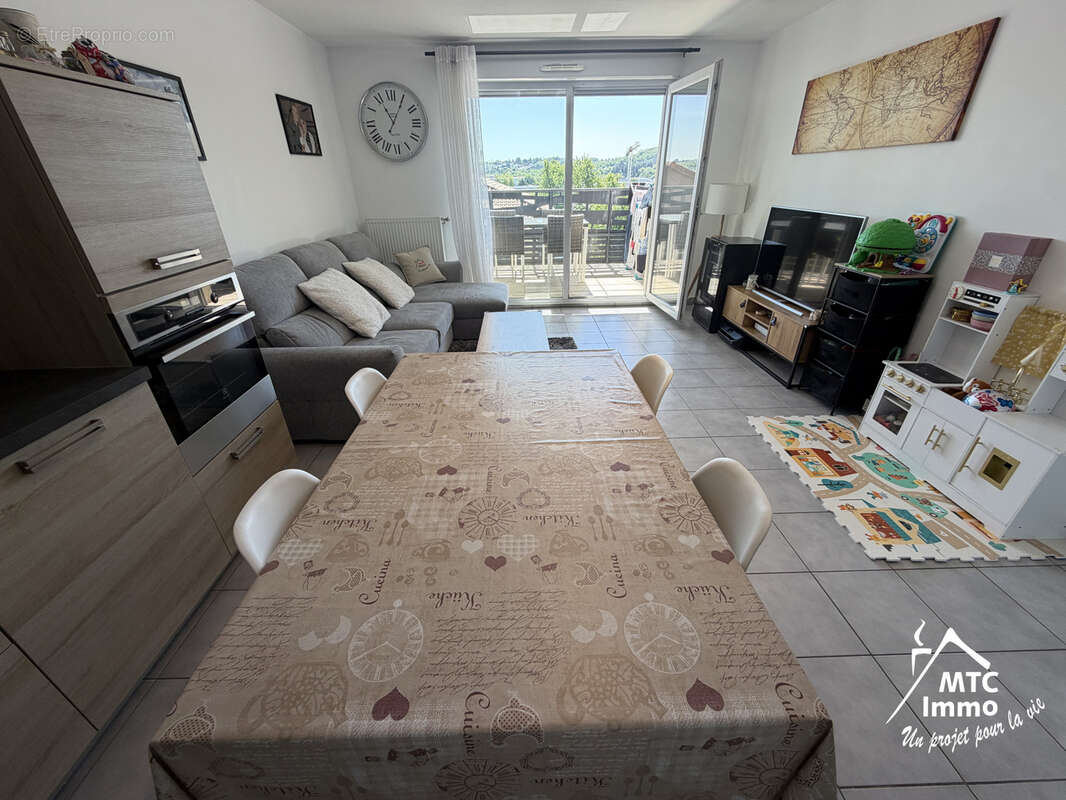 Appartement à BRIGNAIS