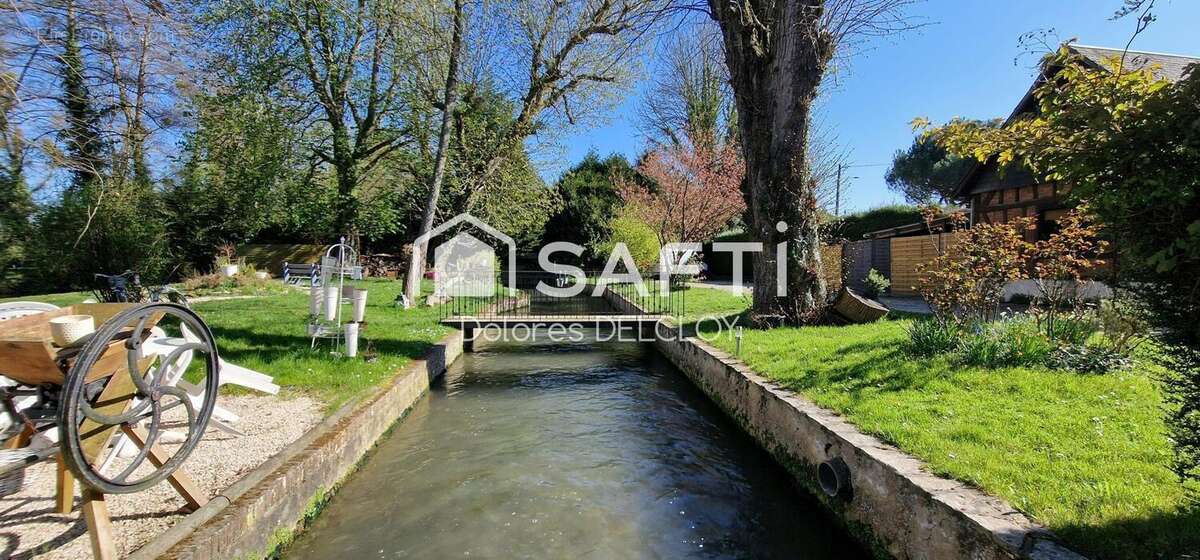 Photo 6 - Commerce à BEAUVAIS