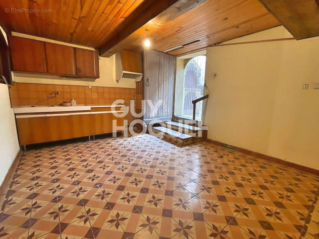 EXCLUSIVITE - A vendre à PERPIGNAN (66000) - MAISON T4 avec Jardin et Garage quartier TORCATIS - photo 14