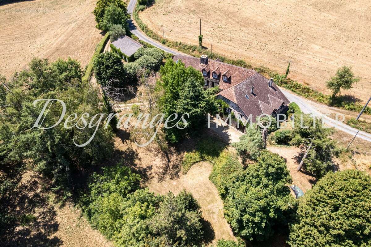 Maison 14 pièces 434 m² à vendre à Payzac (24270) - photo 7