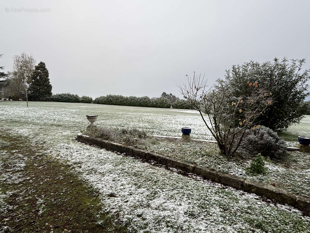 Maison à BONNY-SUR-LOIRE