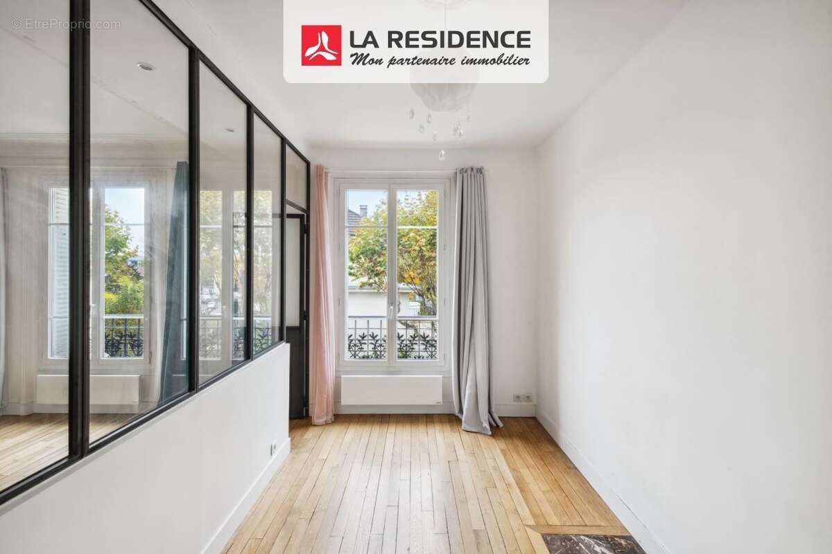 Appartement à LEVALLOIS-PERRET