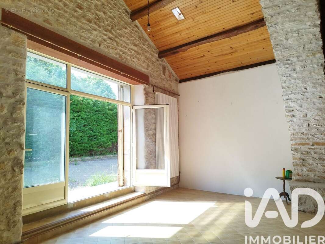 Photo 3 - Maison à LA CAVALERIE