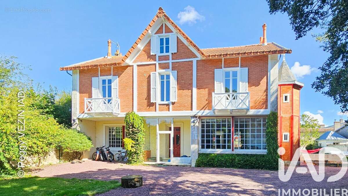 Photo 2 - Maison à LA ROCHELLE