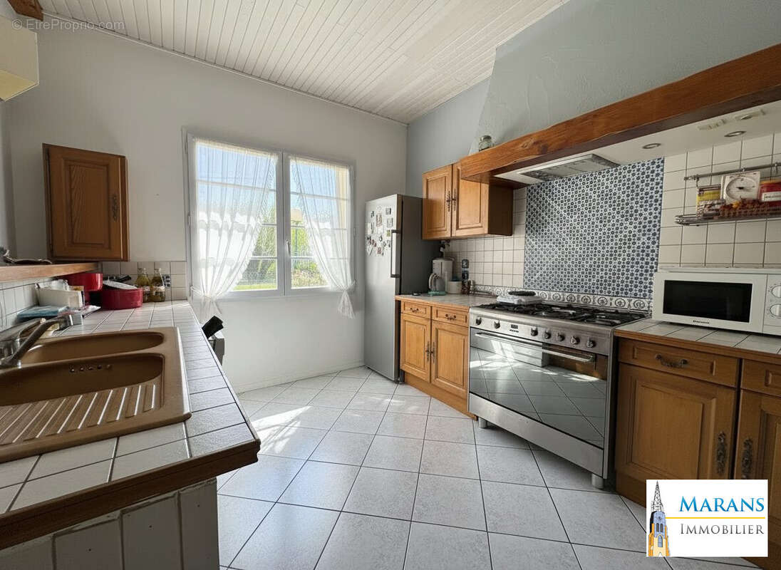Maison 84 m² à L'ile-D'elle  - photo 3