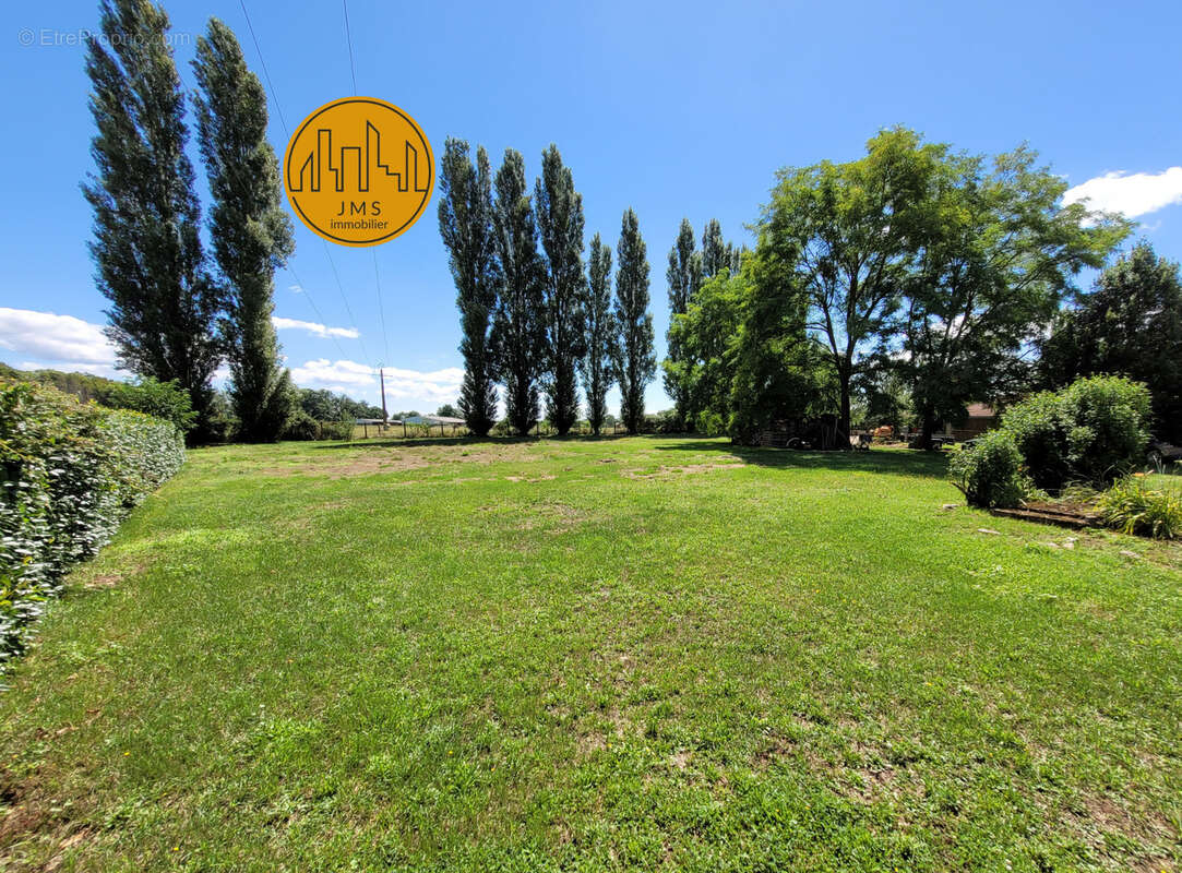 Maison à CHANTENAY-SAINT-IMBERT