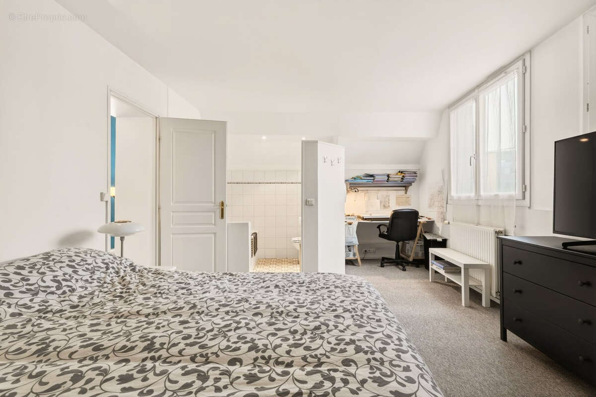 Appartement à VERSAILLES