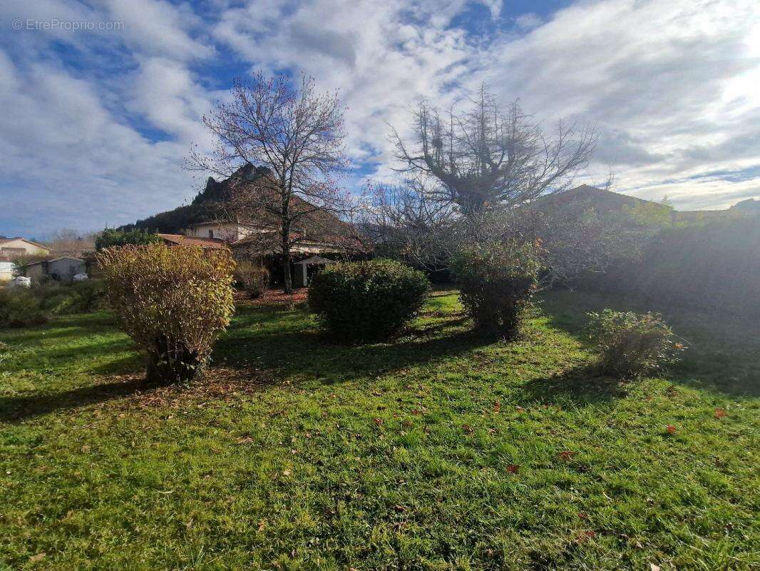 Maison à MONTGAILLARD