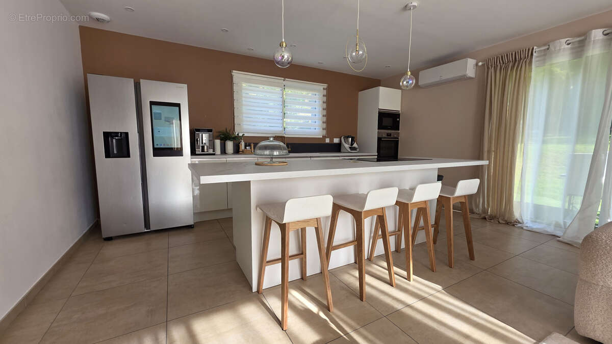 Maison à SAINTE-BLANDINE