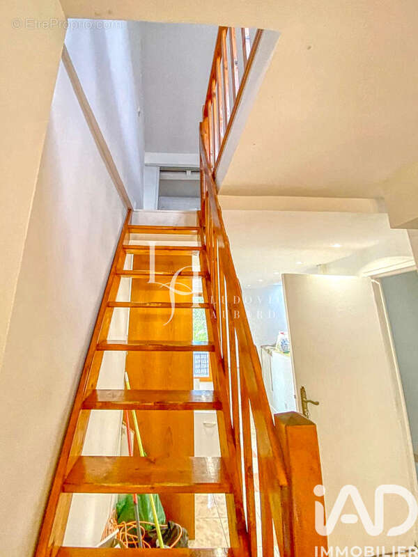 Photo 2 - Appartement à SAINT-OUEN-L'AUMONE