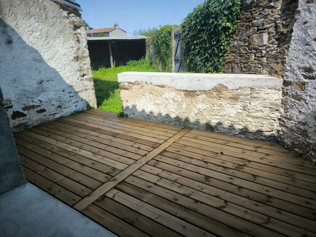 Maison à LA VARENNE