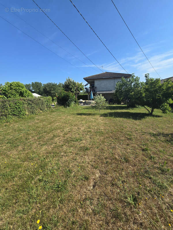 Maison à REPLONGES