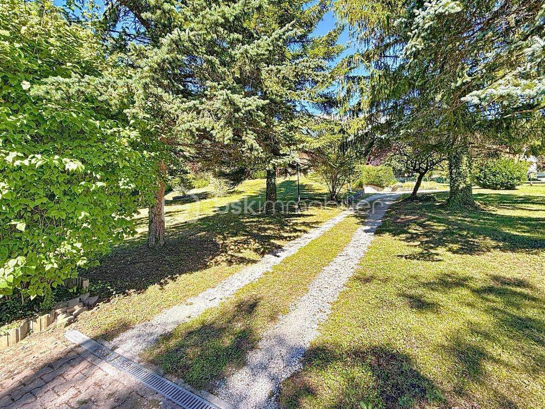 Maison à VARCES-ALLIERES-ET-RISSET