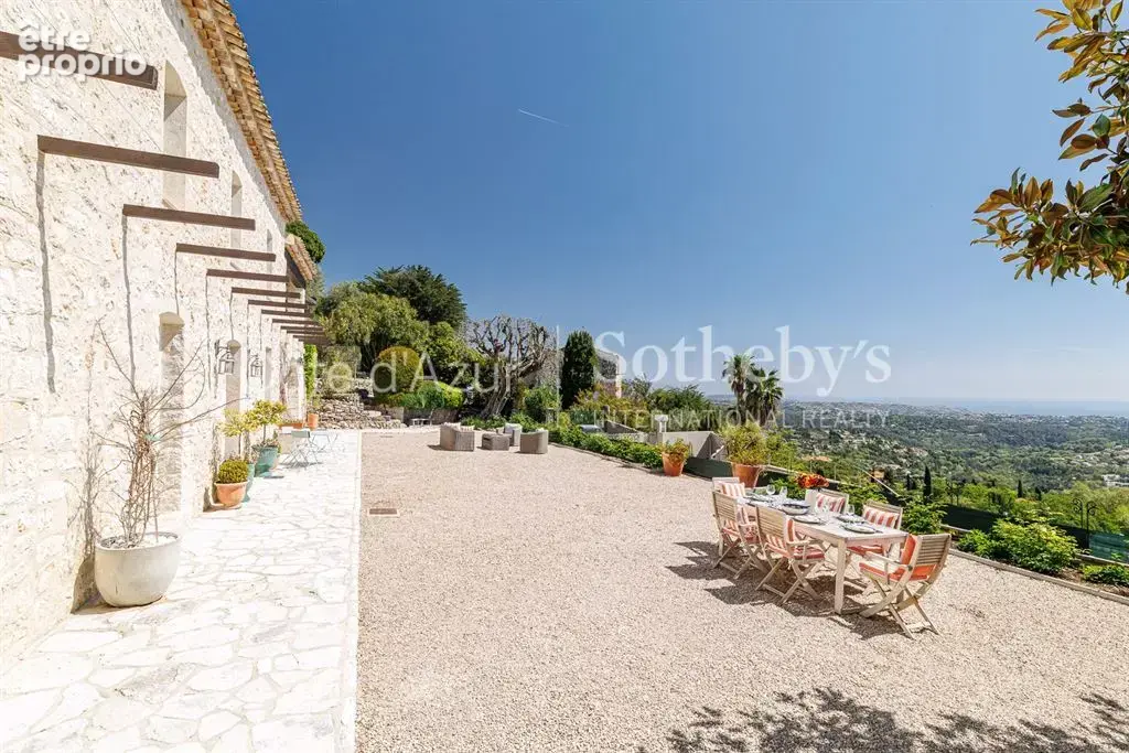 Vence, propriété en pierre avec vue mer panoramique et fort potentiel proche Nice - photo 4