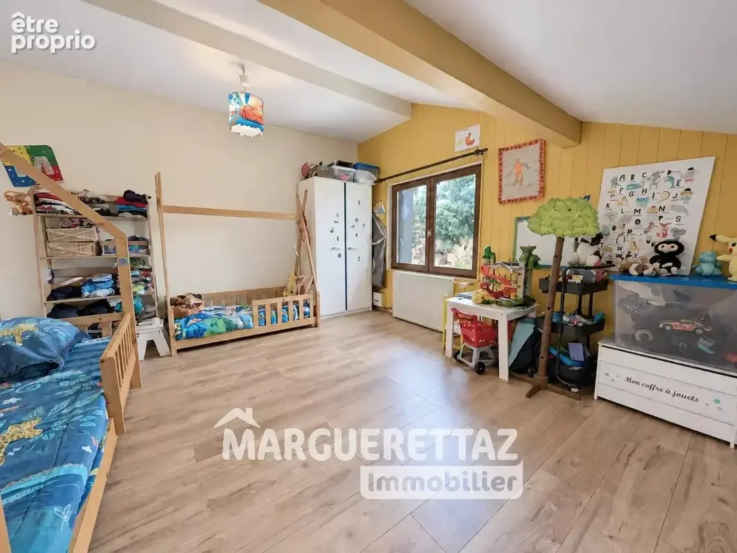 VIUZ-EN-SALLAZ – Maison familiale avec magnifique terrain arboré - photo 11