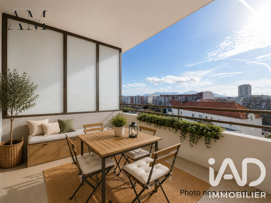 Appartement 56 m² à Marseille-8e  - photo 1