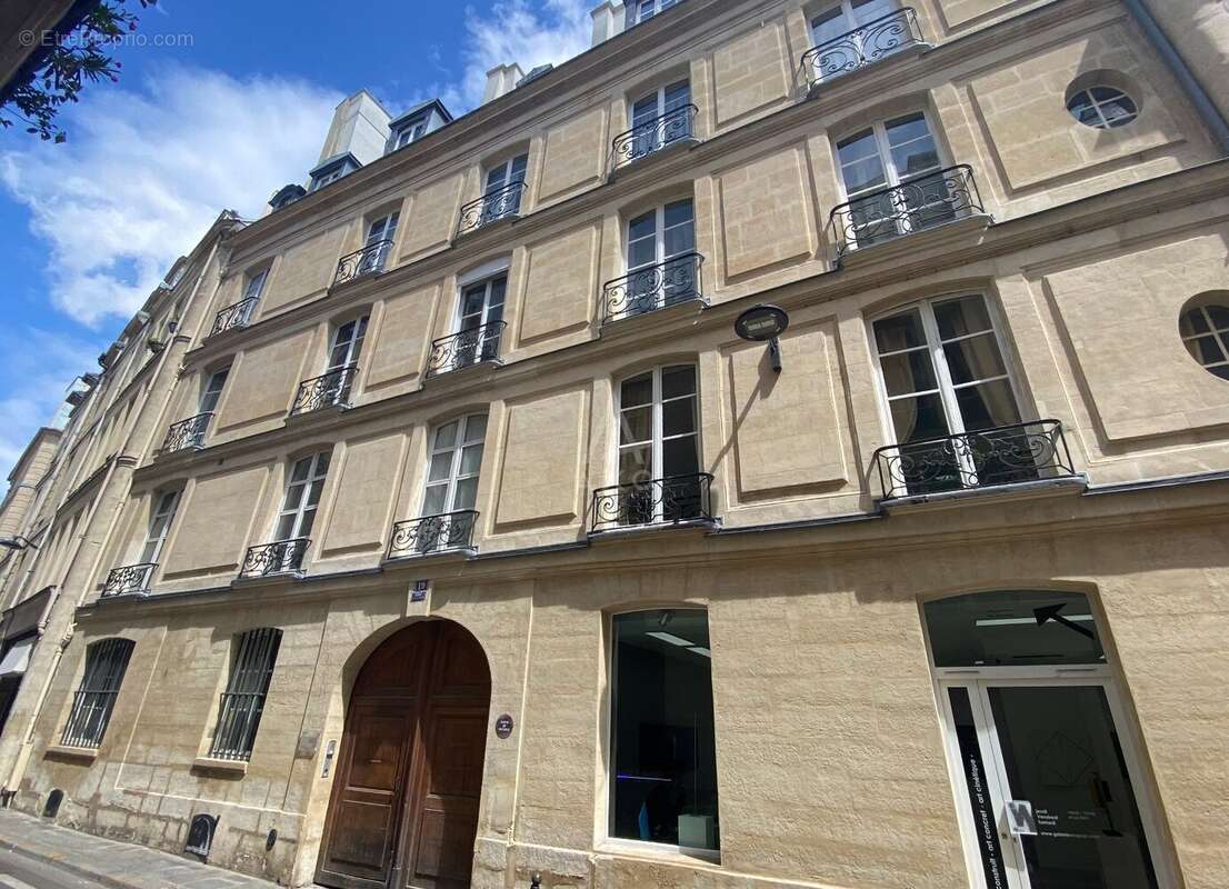 Appartement à PARIS-6E