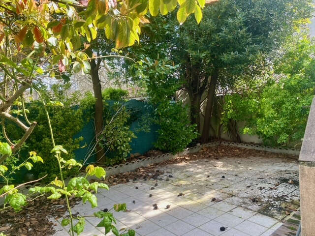 Appartement à SAINT-DENIS